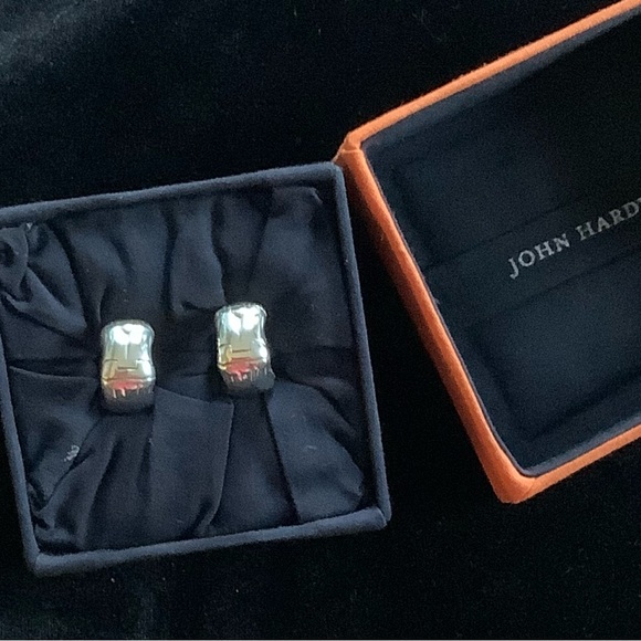 John Hardy Bamboo Sterling Silver Huggie Earrings. Perfect  Vintage Condition! - Picture 2 of 10